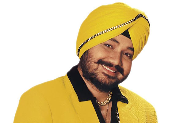 &#39;Bolo TaRa Ra Ra&#39;, &#39;Balle Balle&#39;, &#39;Tunak Tunak&#39; and &#39;Roobaroo&#39; are few popular songs by Indian pop artiste Daler Mehndi. His experience in genres like Pop, ... - daler