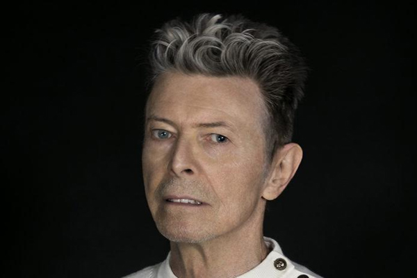 David Bowie saved rocker Peter Frampton from smoke-filled plane ...
