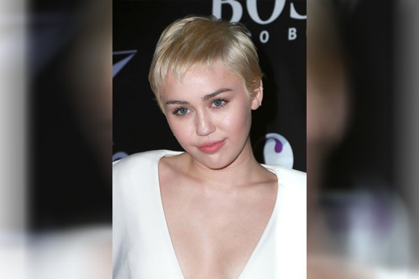 Miley Cyrus Instagram Story September 23, 2020 – Star Style