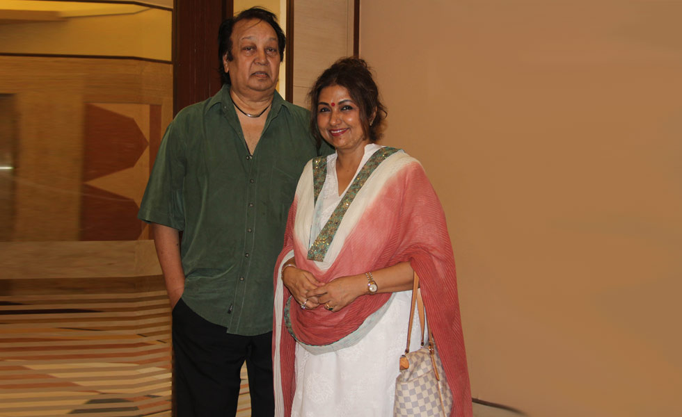 Bhupinder and Mitali Singh at an event where Khayyam Sahab & wife Jagjit Kaur announced to donate their life earnings to FWICE for the welfare of technicians & workers