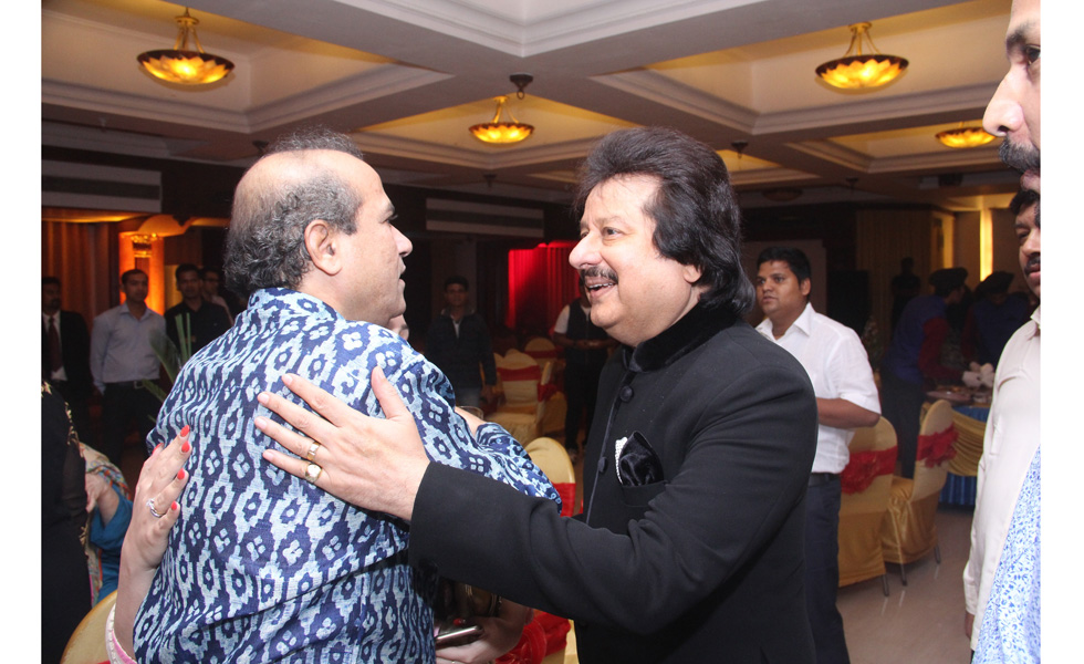 Pankaj Udhas with Suresh Wadkar