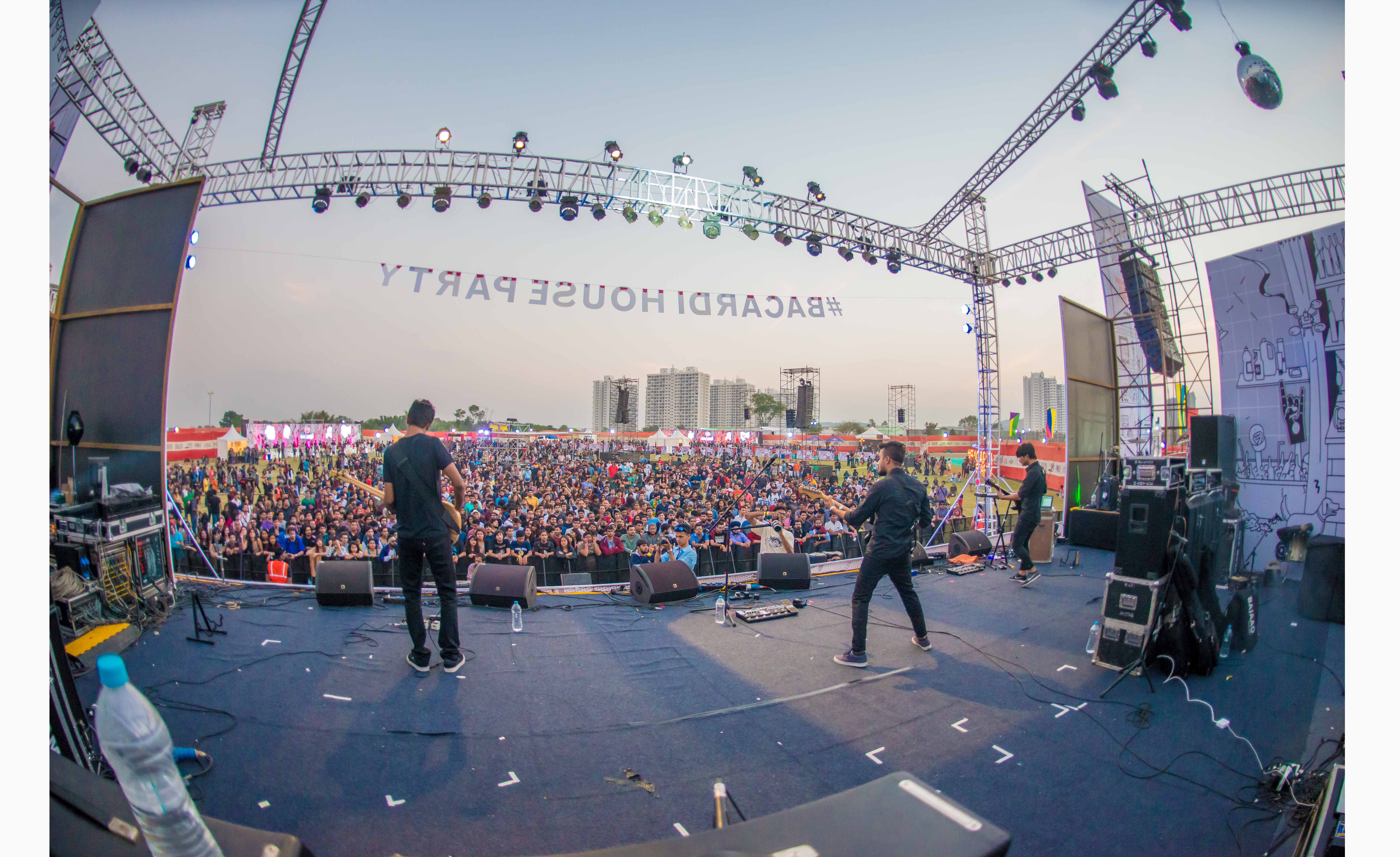 Dossers Urge performance on Day 2 of Bacardi NH7 Weekender Pune. Photo Credit - Clique Photography