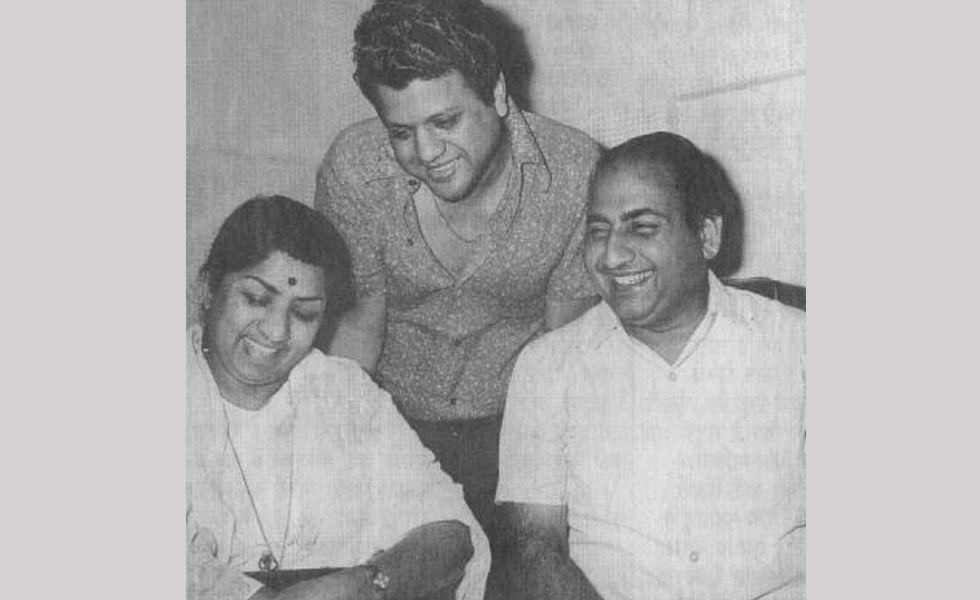 Rafi with Lata Mangeshkar and Jaikishan