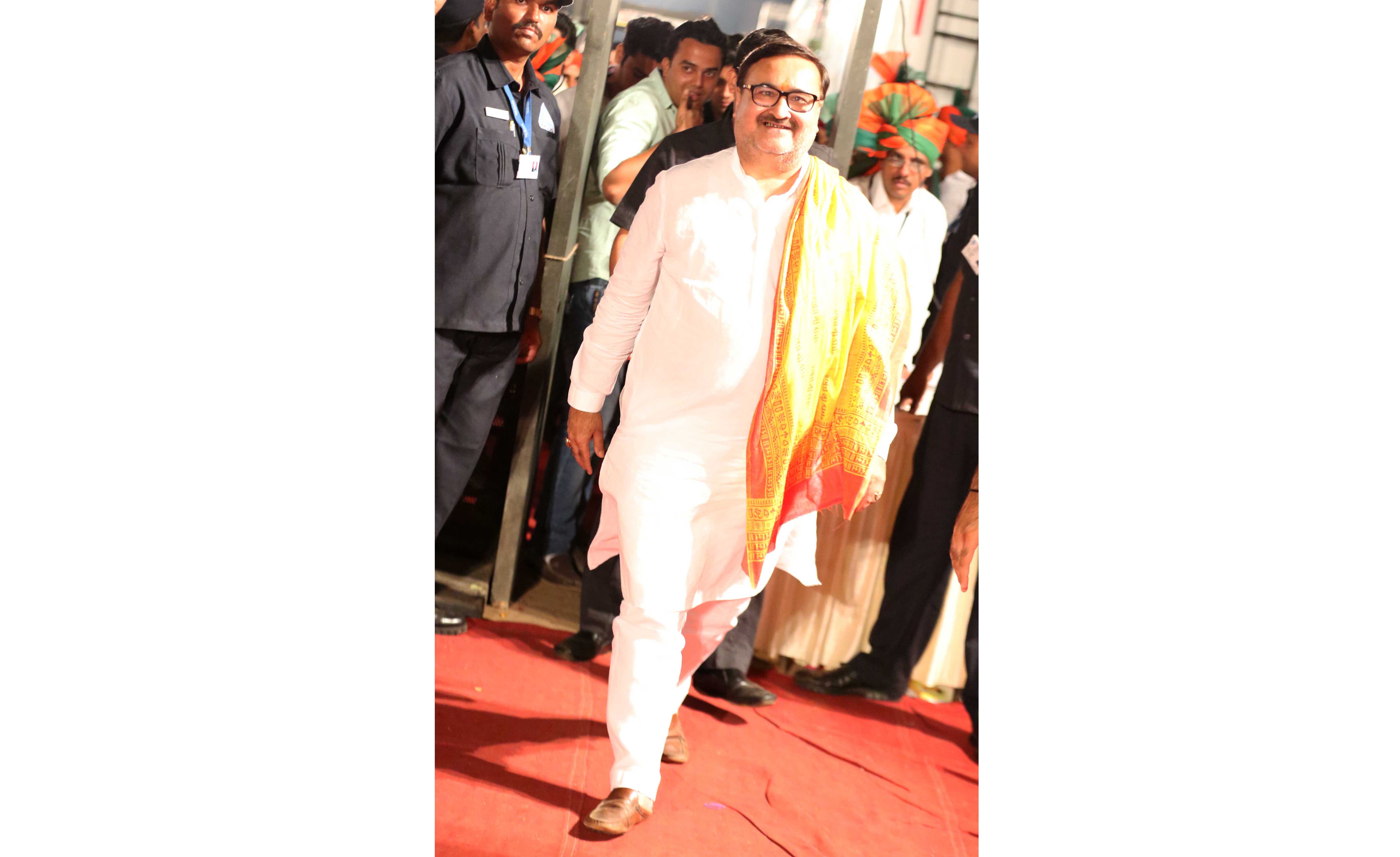  Prakash Mehta at 'YUVA URJA' organised by Mohit Kamboj (Mumbai President, B.J.Y.M.)