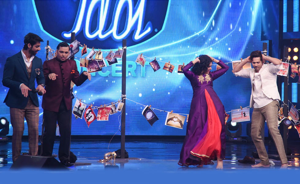 Varun Dhawan and Alia Bhatt on 'Indian Idol 9'