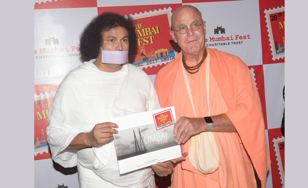 Dr. Lokesh Muni with Indradyumna Swami